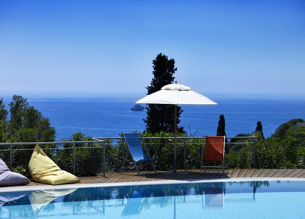 Leivatho Hotel 4*